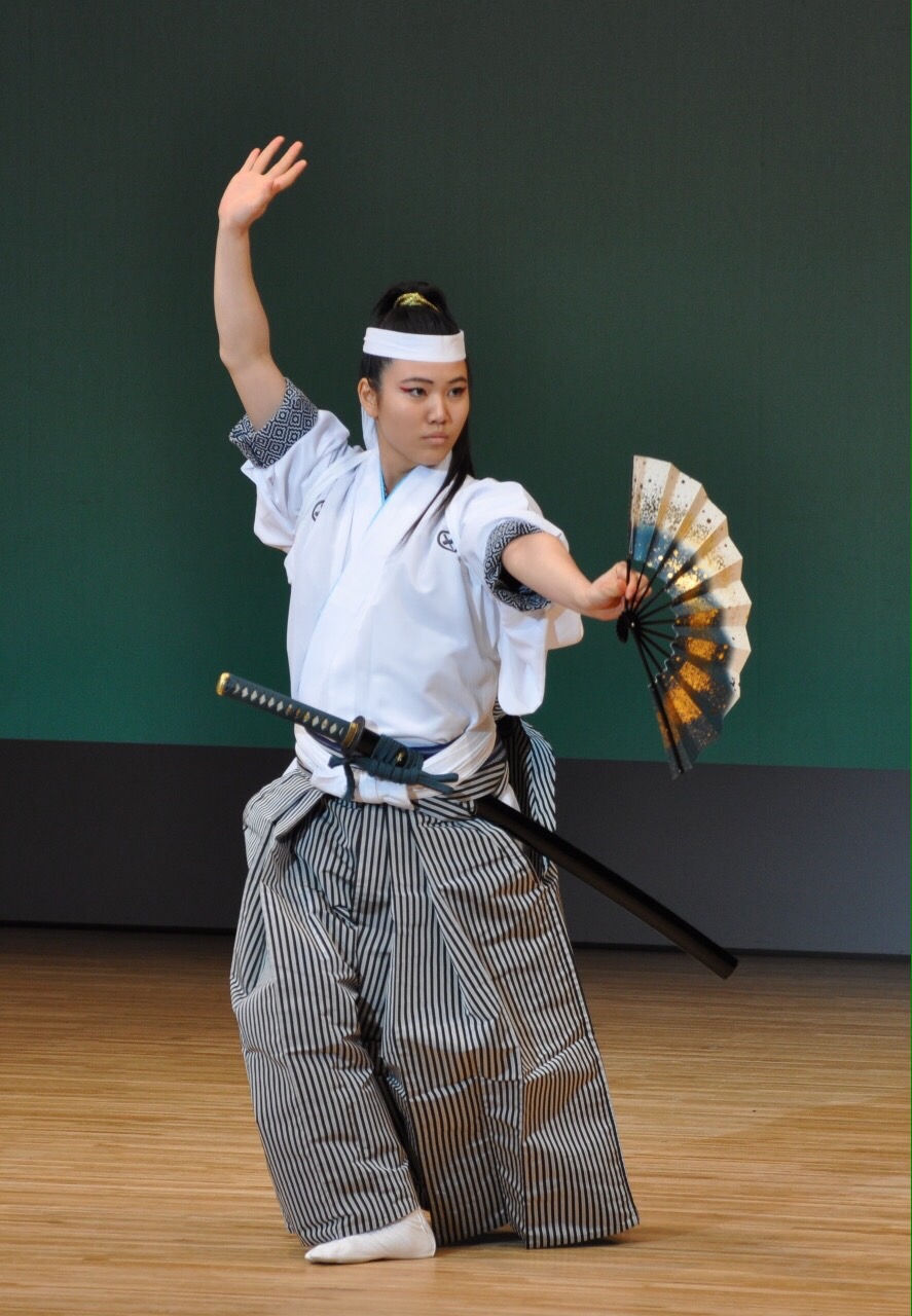 Découverte du Japon - Danse du samourai